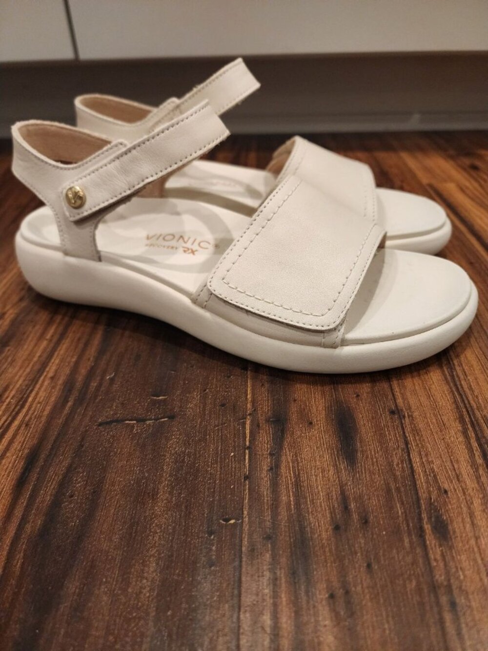 Vionic Awaken RX Sandals Womens 6.5 White Orthotic Hook Loop Comfort
